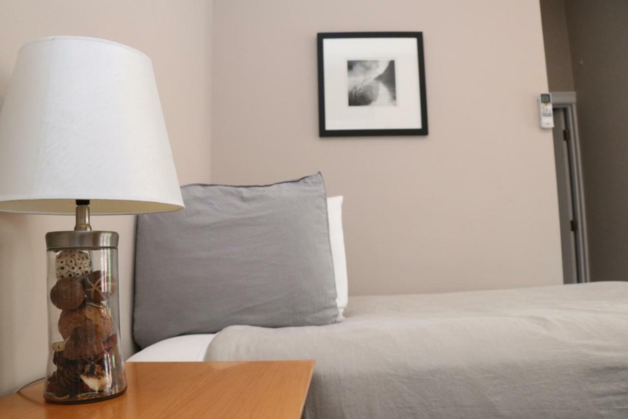 Stylish Downtown Studio, #32 Бостон Экстерьер фото